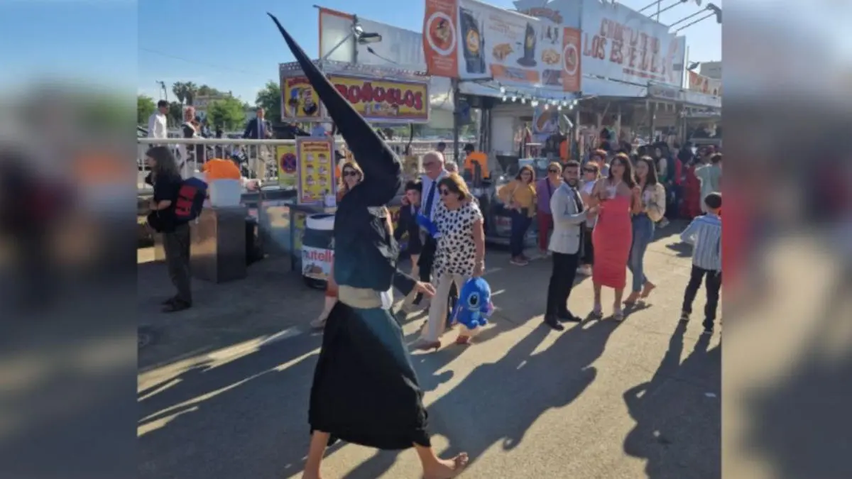 La pol&eacute;mica se pase&oacute; por la Feria de Abril
