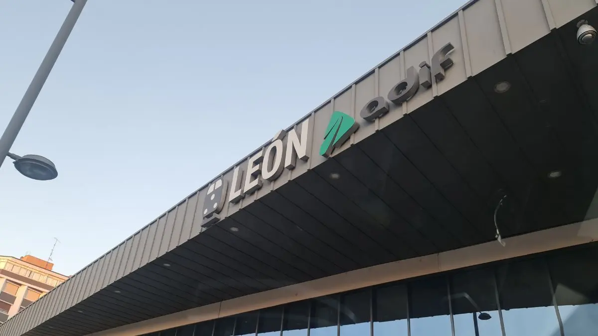 Estaci&oacute;n de Tren de Le&oacute;n