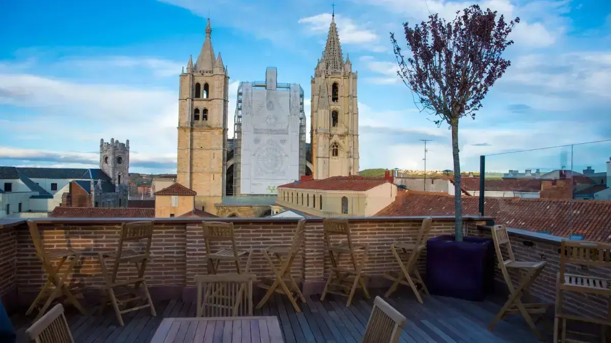 Terrazas de los bares en Le&oacute;n