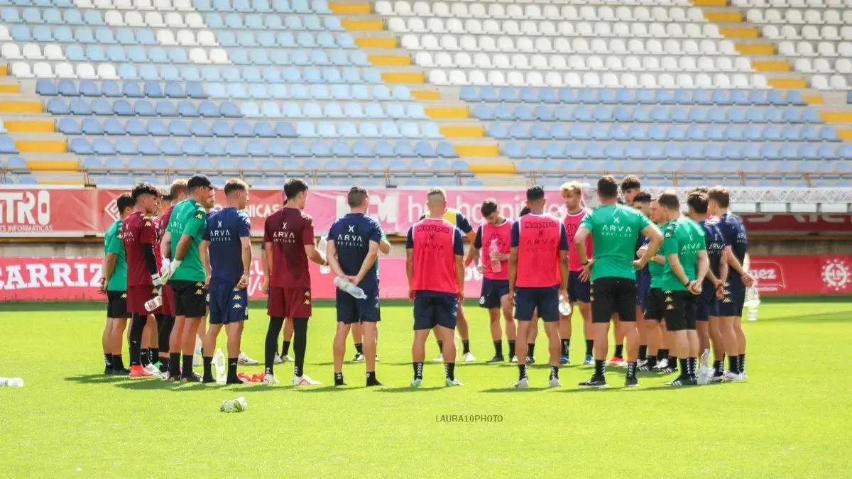 Primer entrenamiento de la Cultural durante la pasada temporada / Fotograf&iacute;a: Laura Aller