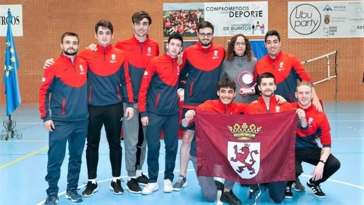 Equipo de Voleibol masculino de la ULE, oro en el Trofeo Rector 2020