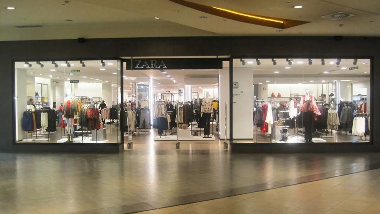 Tienda de Zara en el Centro Comercial El Rosal (Ponferrada)