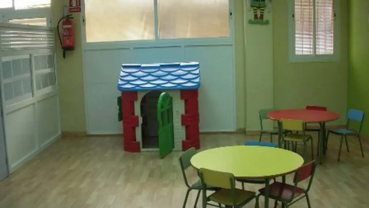 aula guarder&iacute;a