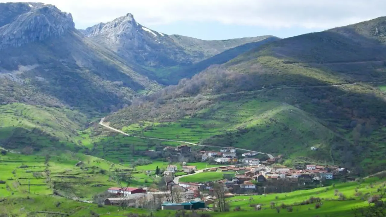 paisaje de monta&ntilde;a