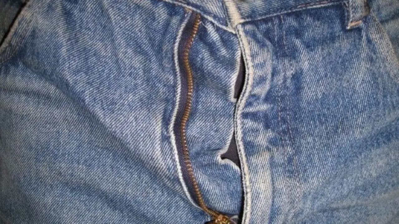 pantal&oacute;n vaquero
