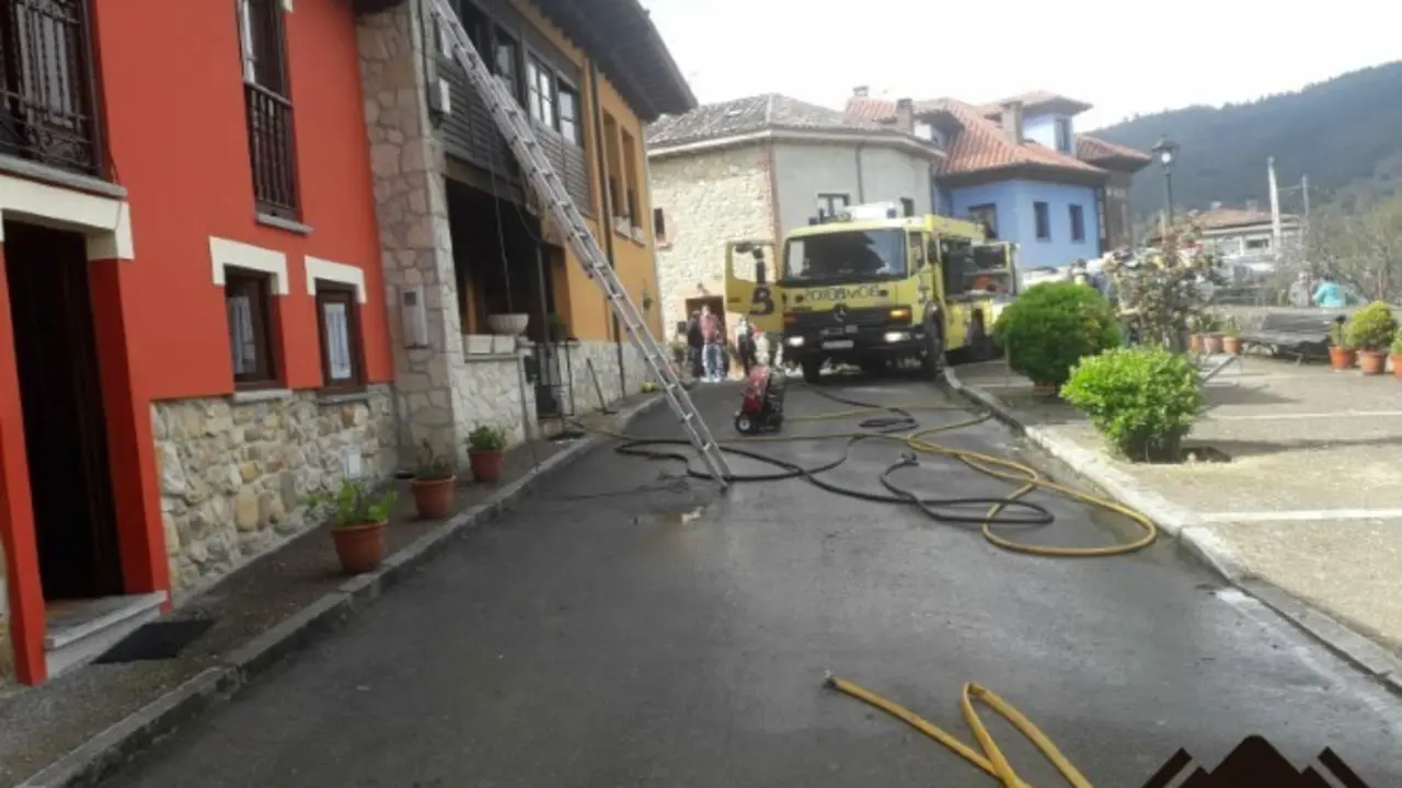 bomberos, incendio