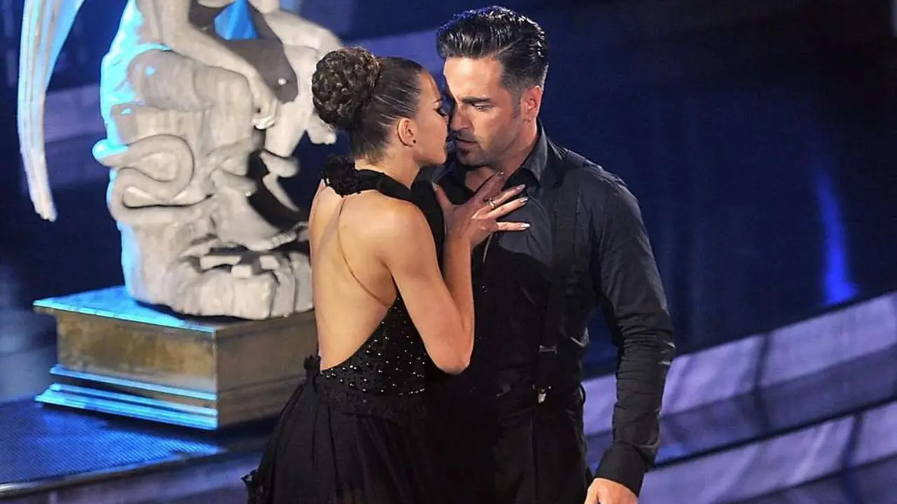 David Bustamante Yana Olina Planes de boda musical Ghost gira por Espa&ntilde;a buen momento cantante c&aacute;ntabro
