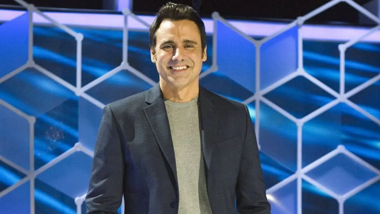 Ion Aramendi nuevo presentador de los debates de Supervivientes 2022 nuevo fichaje Mediaset finaliza su etapa TVE