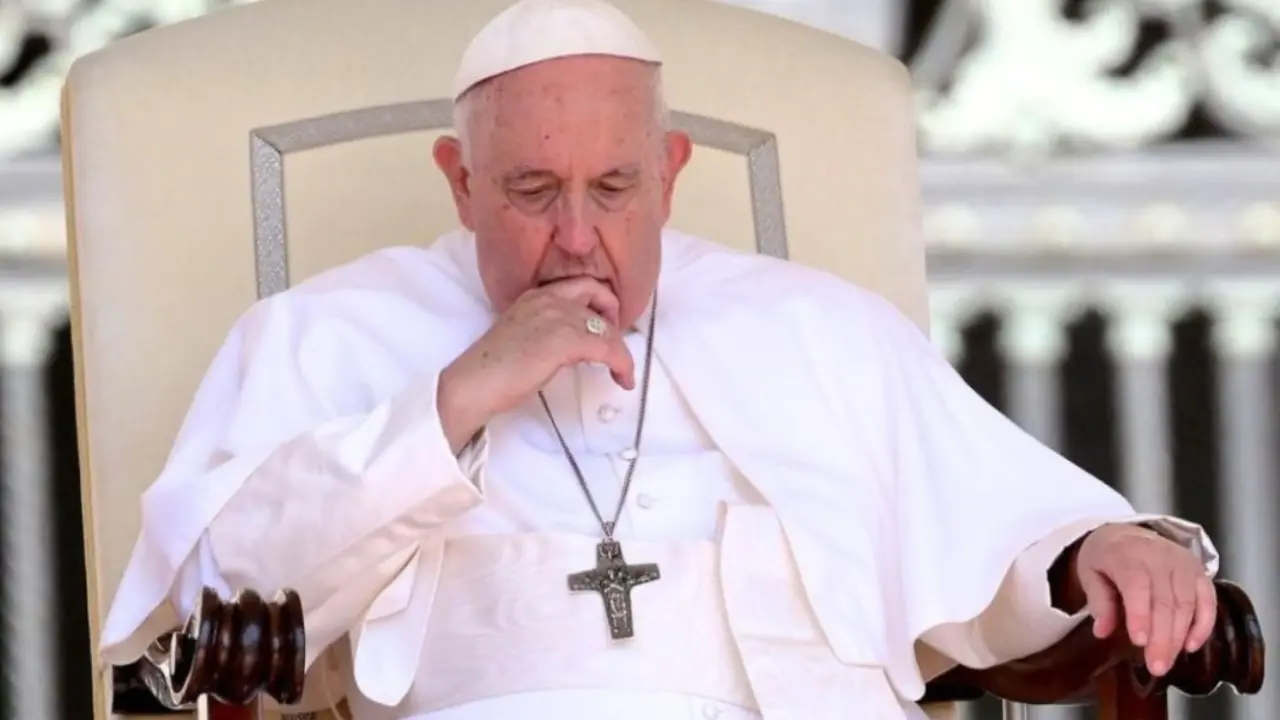 La &uacute;ltima pol&eacute;mica papal