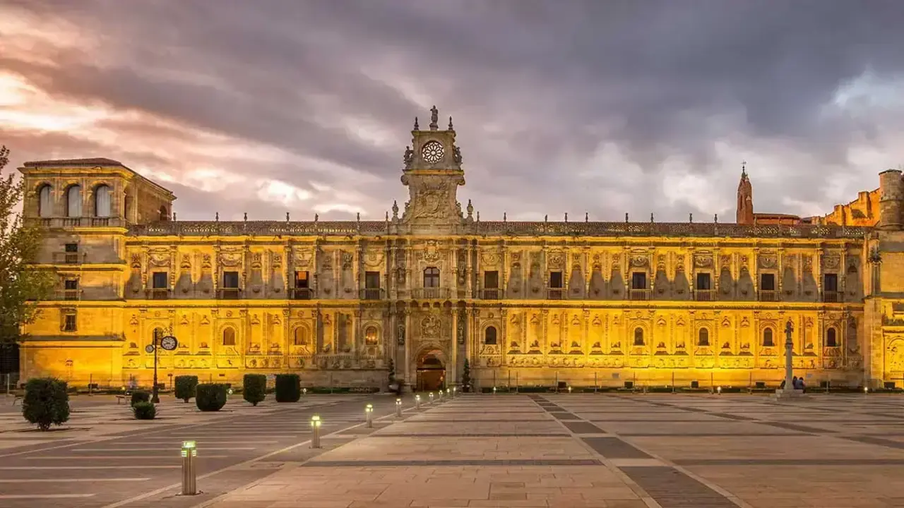 Le&oacute;n ser&iacute;a la nueva "ciudad de la luz"