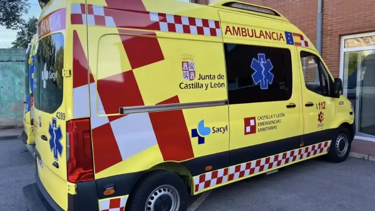 Accidente entre un coche y un patinete en Le&oacute;n