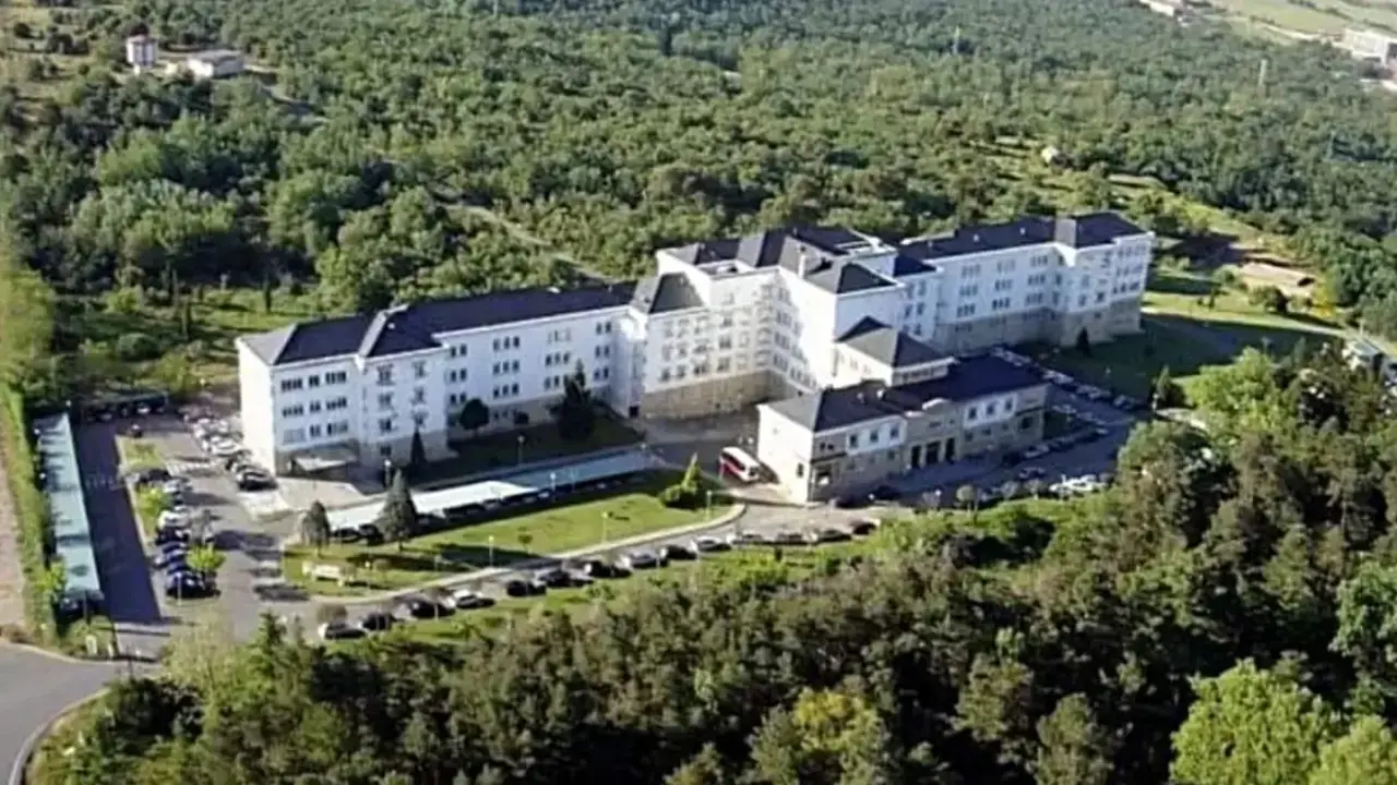 Hospital Monte San Isidro de Le&oacute;n