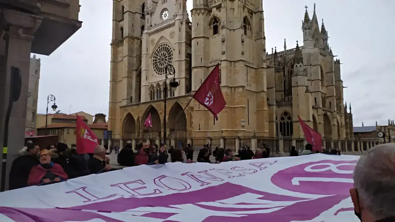Conceyu Pa&iacute;s Llion&eacute;s