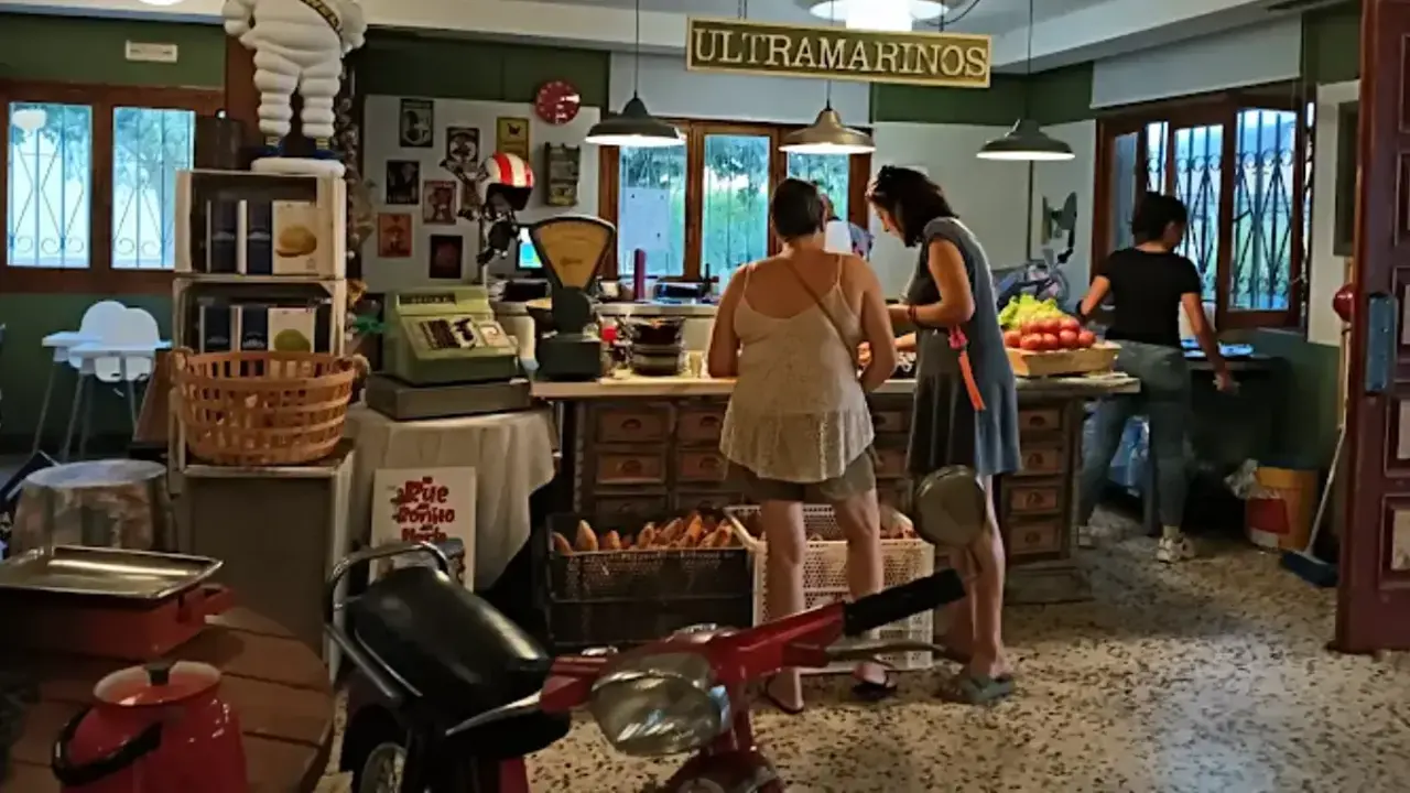 Interior del Kazurro Merendero (1)