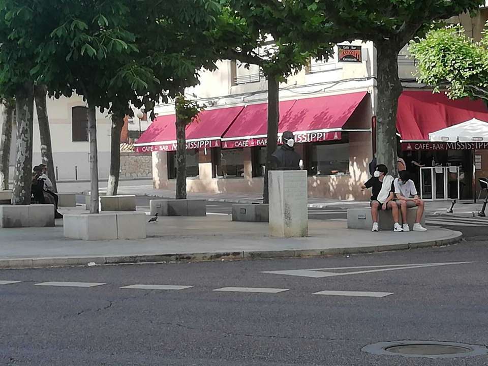 Padre Isla estatua en león