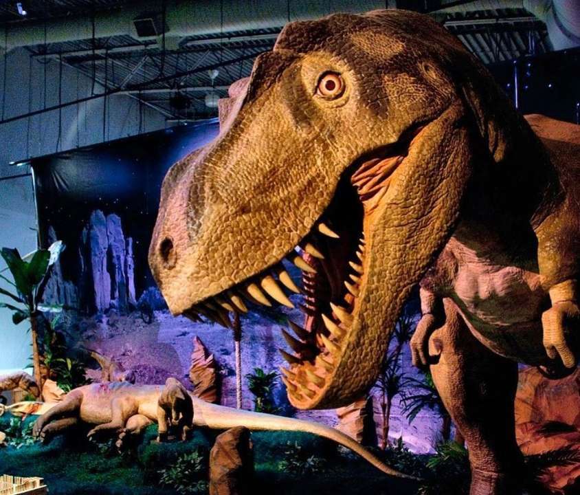 dinosaurios leon