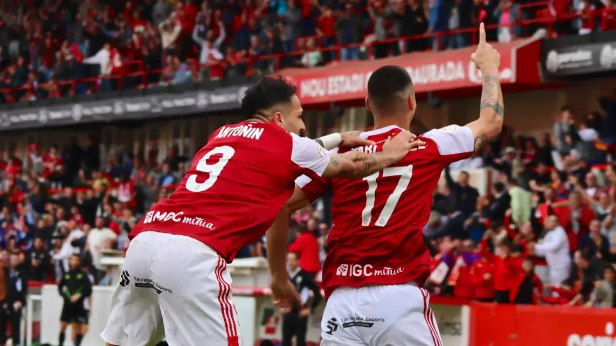 nastic